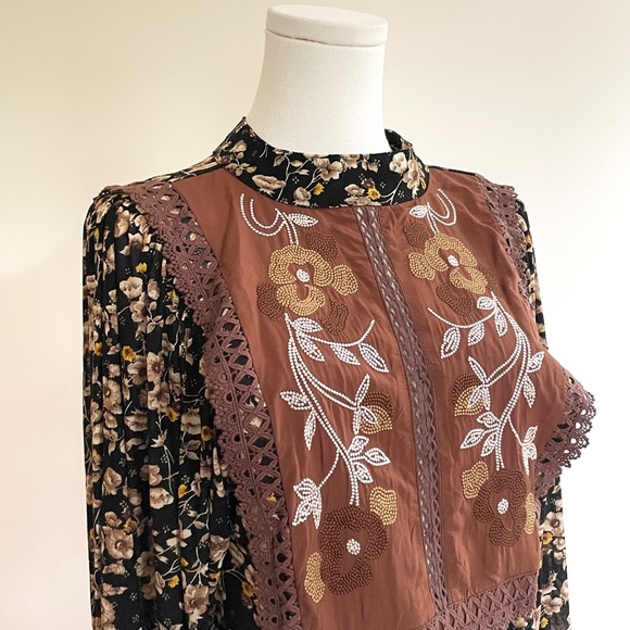 Embroidered Floral Blouse Womens M Boho Prairie Western Folk Open Back Romantic - Picture 2 of 12